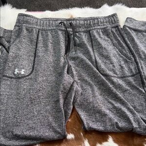 Under Armour women’s Grey Jogger Pants